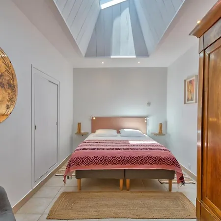 La Jonchere Nyaraló